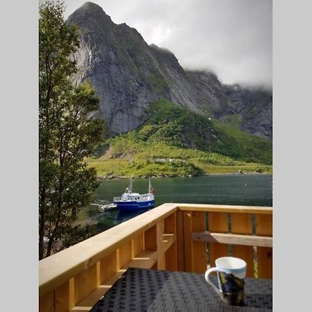 Cozy House By The Fjord In The Heart Of Lofoten Reine Ngoại thất bức ảnh