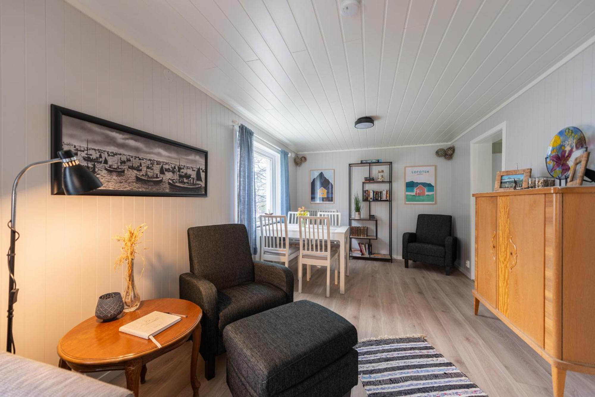 Cozy House By The Fjord In The Heart Of Lofoten Reine Ngoại thất bức ảnh
